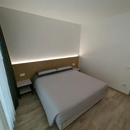 Ca Bed & Breakfast 4*